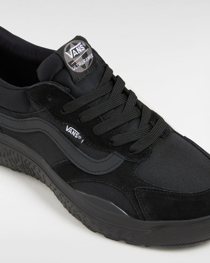 Load image into Gallery viewer, Vans Unisex MTE Ultrarange Neo VR3 Shoes Black/Black VN000BCEBKA

