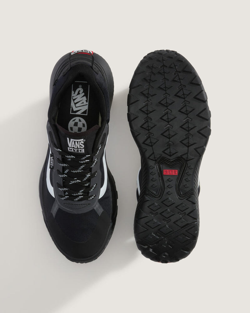 Load image into Gallery viewer, Vans Unisex MTE Crosspath Shoes Reflective Black VN000CVUBLK
