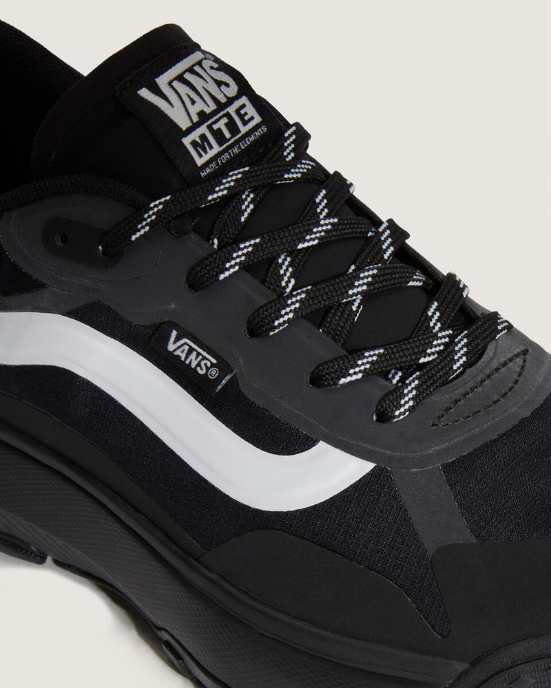 Load image into Gallery viewer, Vans Unisex MTE Crosspath Shoes Reflective Black VN000CVUBLK
