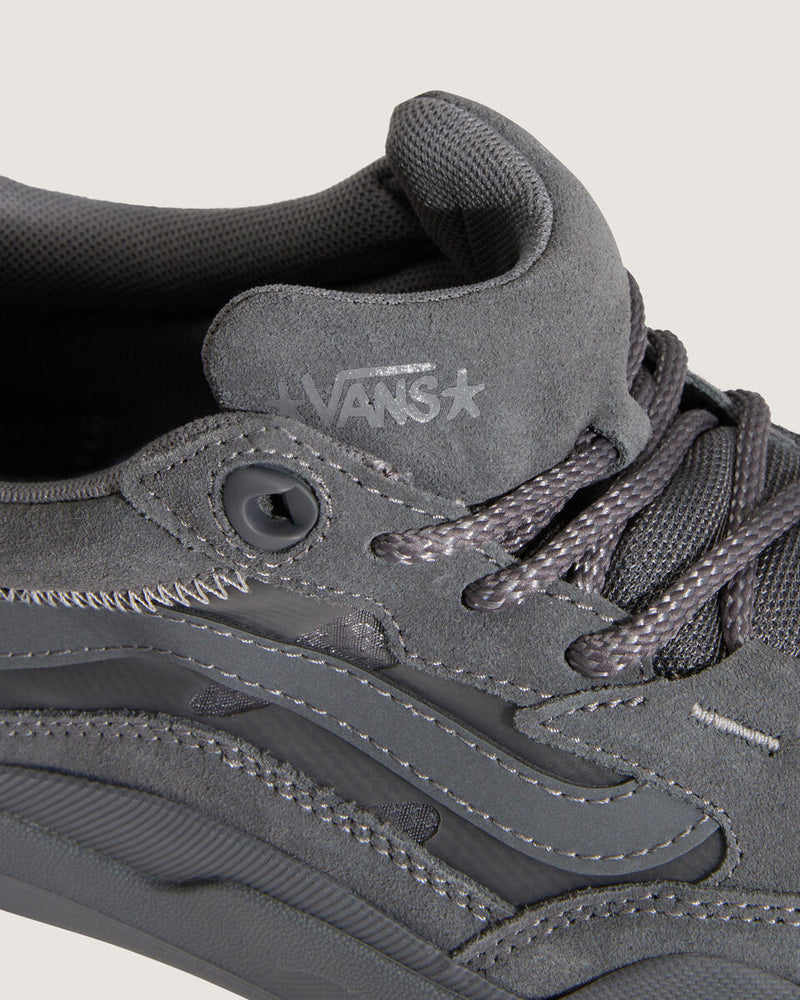 Load image into Gallery viewer, Vans Men&#39;s Atiba Jefferson Skate 2 Wayvee Shoes Gray VN000D5DBGF
