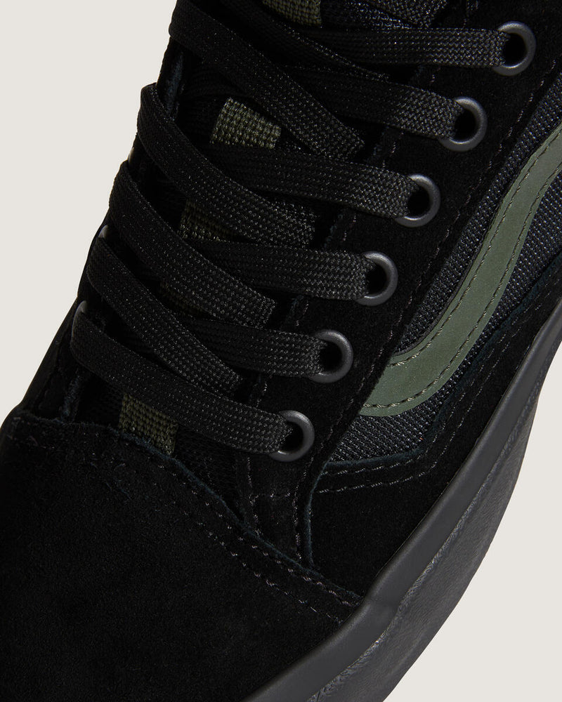 Load image into Gallery viewer, Vans Men&#39;s Atiba Jefferson Skate Old Skool 36+ Shoes Black/Dark Green VN000D5RNLX
