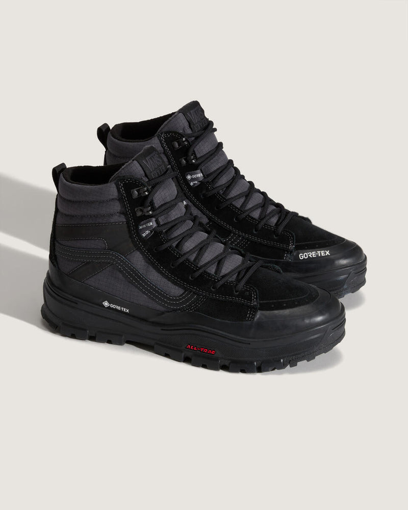 Load image into Gallery viewer, Vans Men&#39;s MTE Sk8-Hi Gore-Tex Insulated Black/Black VN000DARBKA
