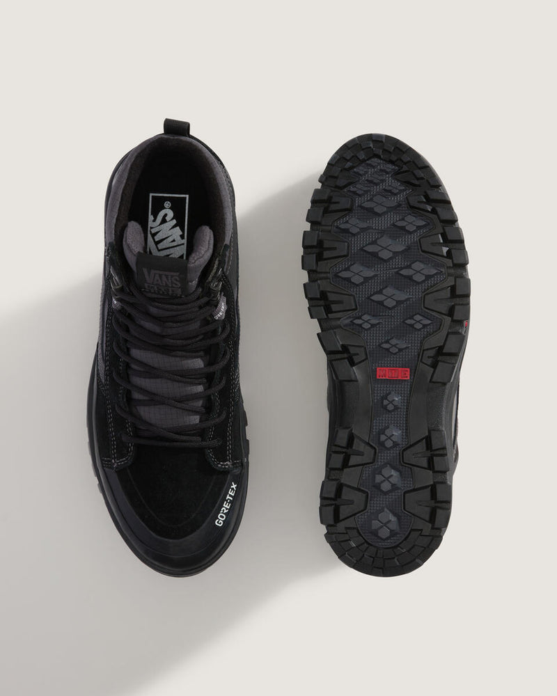 Load image into Gallery viewer, Vans Men&#39;s MTE Sk8-Hi Gore-Tex Insulated Black/Black VN000DARBKA
