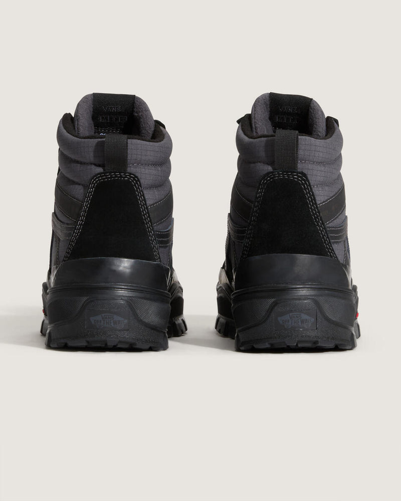 Load image into Gallery viewer, Vans Men&#39;s MTE Sk8-Hi Gore-Tex Insulated Black/Black VN000DARBKA
