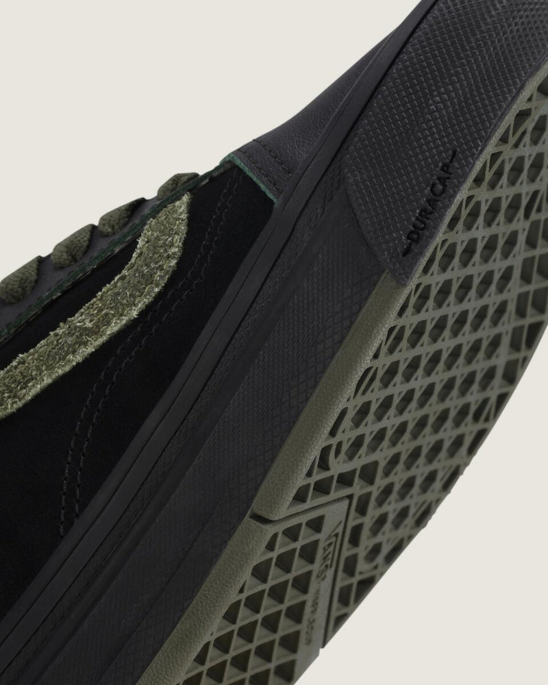 Load image into Gallery viewer, Vans Unisex Skate Old Skool Wafflecup Shoes Willow Green/Black VN000EB7203
