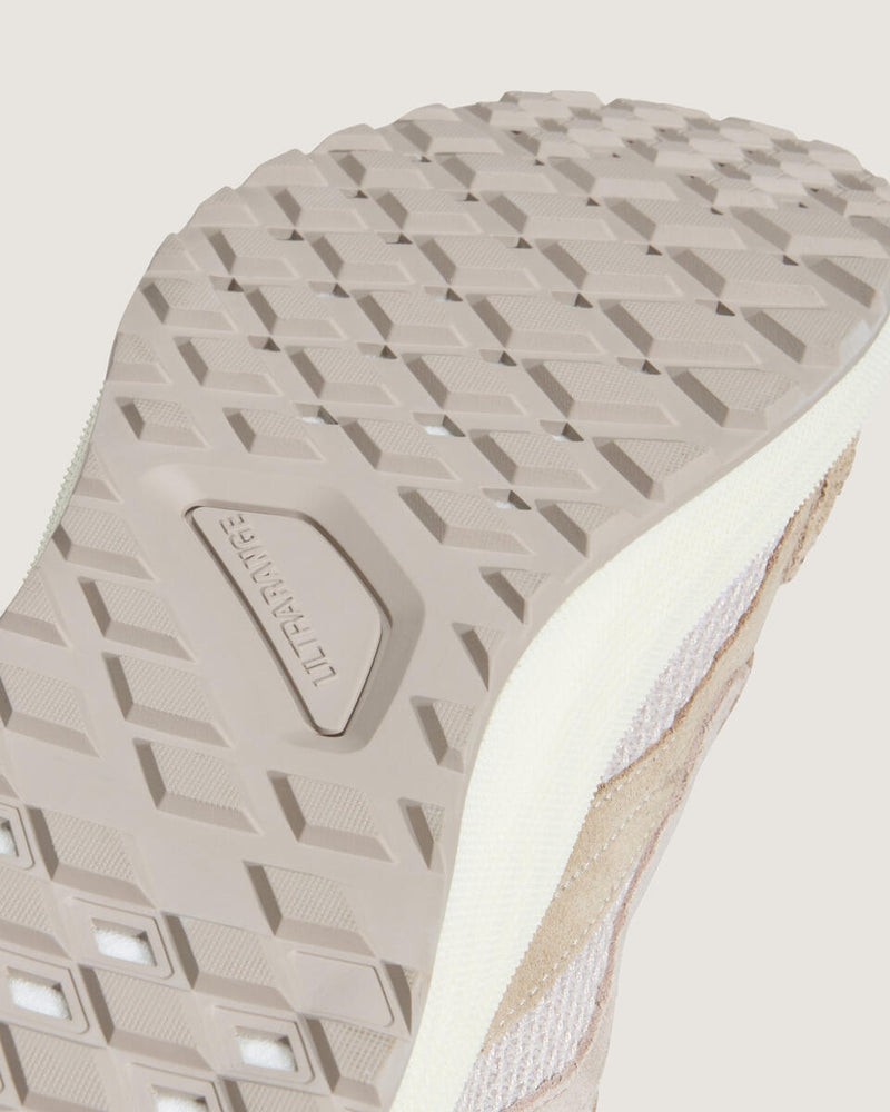 Load image into Gallery viewer, Vans Men's UltraRange Neo 2.0 Shoes Oatmeal VN000EJ82N1
