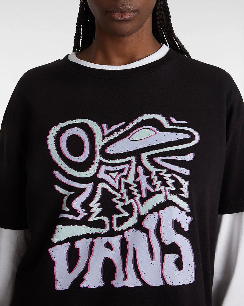 Load image into Gallery viewer, Vans Women&#39;s Outdoor Abduction Oversized Fit T-shirt Black VN000GDNBLK
