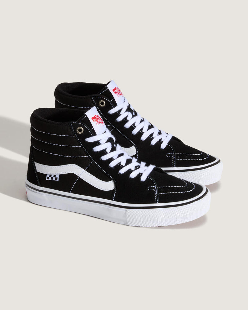 Load image into Gallery viewer, Vans Men&#39;s Skate SK8-Hi Shoes Black/White VN0A5FCCY28
