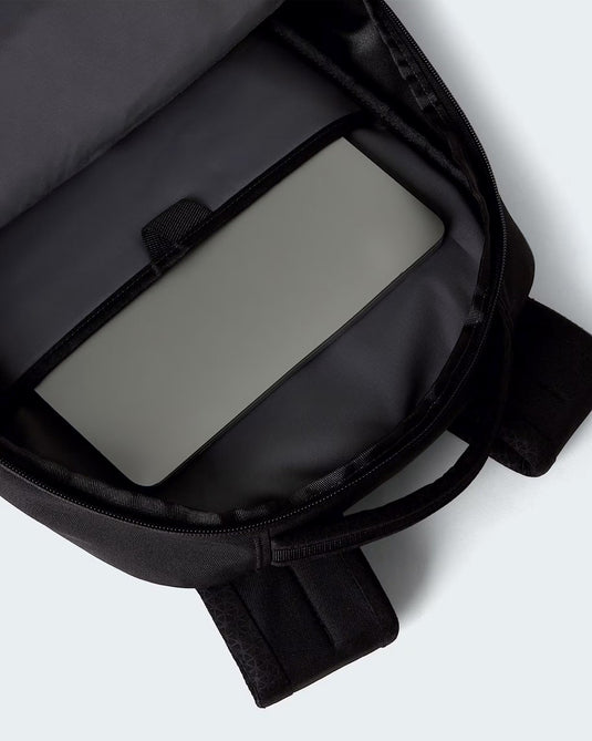 The North Face Unisex Vault 27L Backpack TNF Black/NPF NF0A3VY24H0