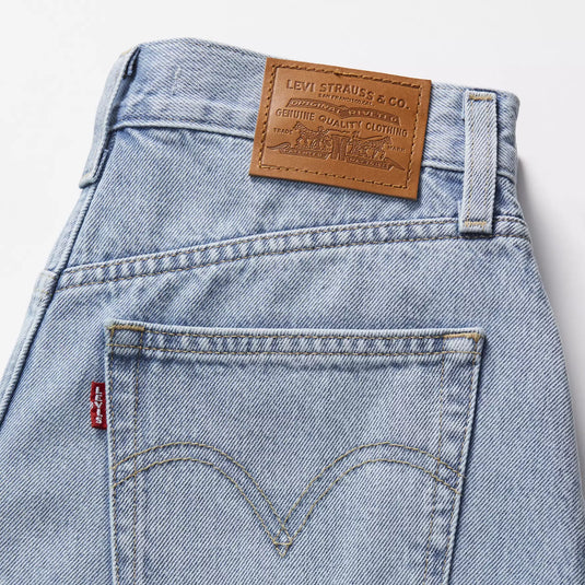 Levi's Women's High Rise Baggy Shorts Medium Wash A93110000