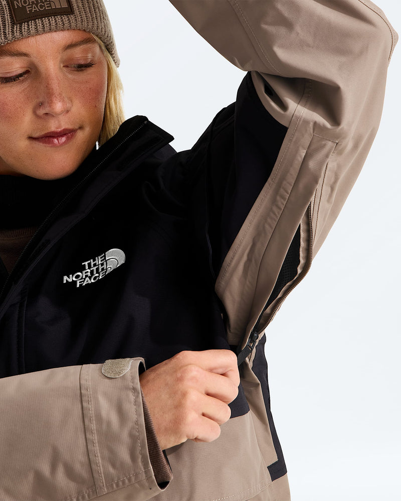 Load image into Gallery viewer, The North Face Women’s Evryday Snow Anorak Garnet/TNF Black NF0A8KE1T07
