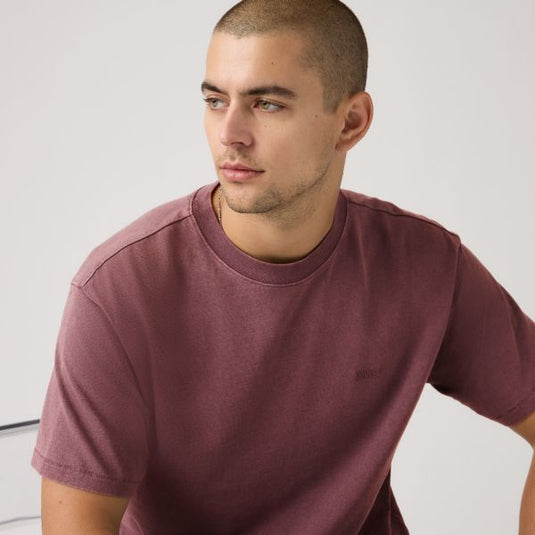 Levi's Men's Red Tab Vintage Tee Post Grunge Wash Roan Rouge A06370178