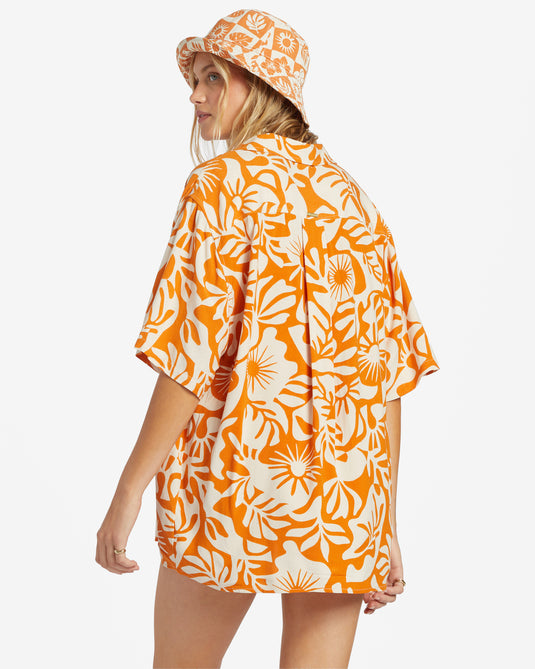Billabong Women's On Vacation Oversized Fit Shirt Dried Mango ABJWT00455-NNE0