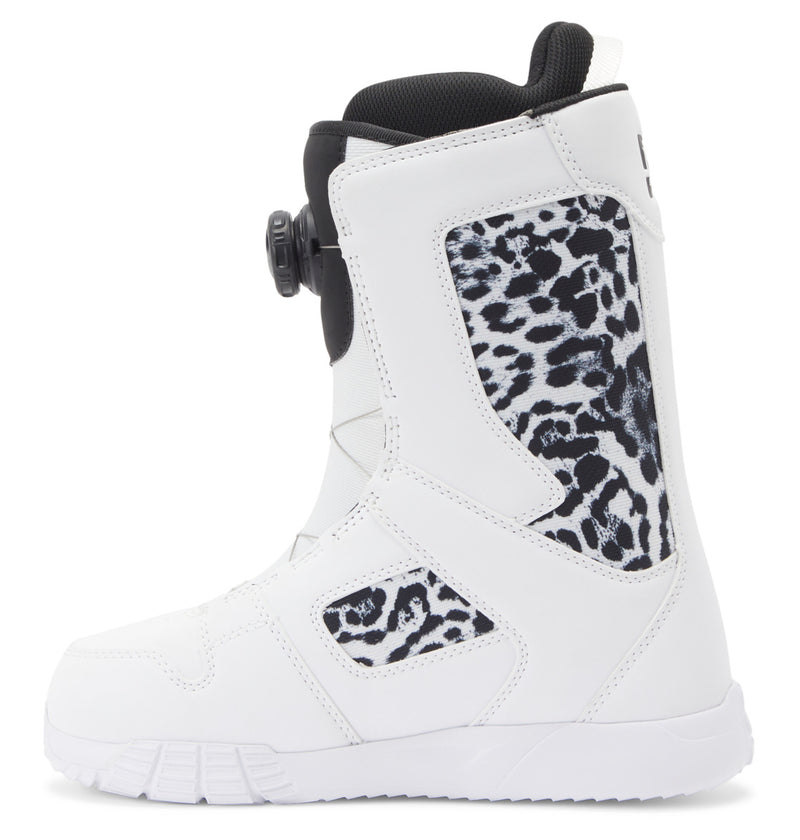 Load image into Gallery viewer, DC Women&#39;s Phase BOA Snowboard Boots White/Black Print ADJO100031-TBP
