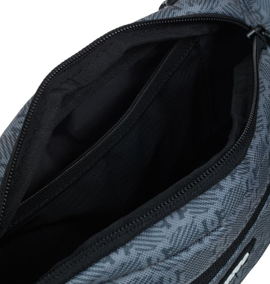 DC Unisex Tussler Waist Pack Soccer Black ADYBA03060-KVJ4