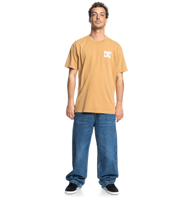 Load image into Gallery viewer, DC Men&#39;s Line Up T-Shirt Medal Bronze Acid Wash ADYZT05446_CMVW
