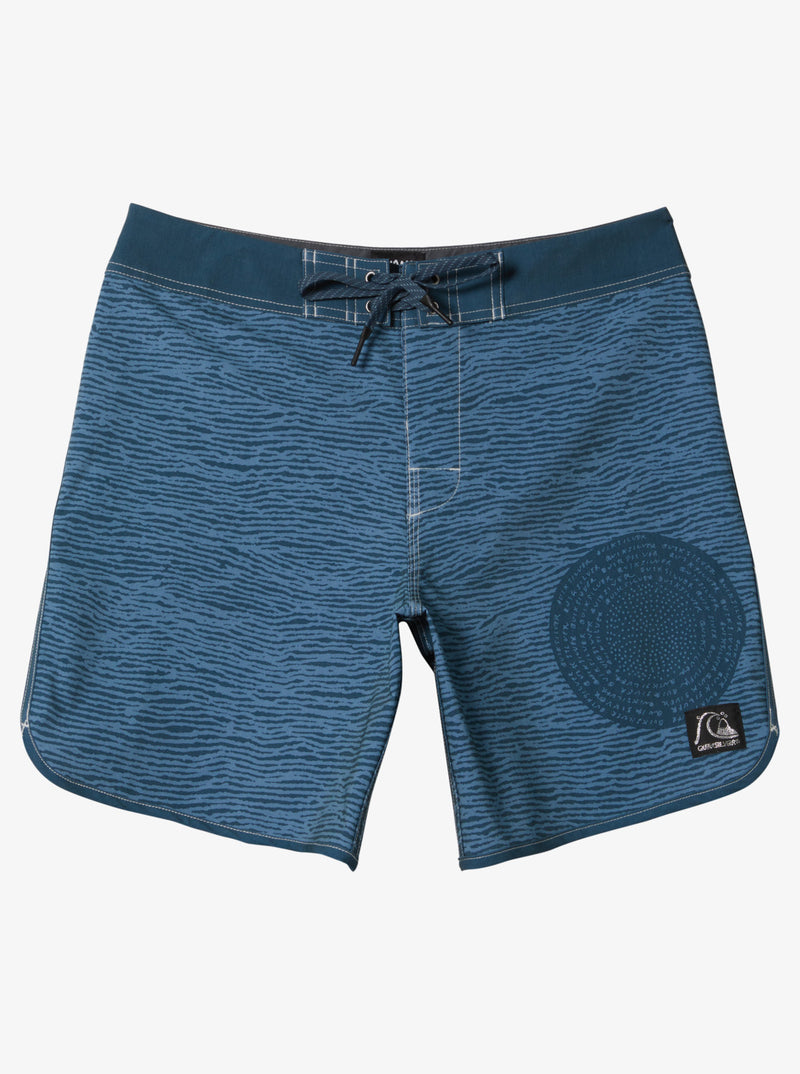 Load image into Gallery viewer, Quiksilver Men&#39;s Scallop Blank Canvas 18&quot; Boardshorts Midnight Navy AQYBS03660-BSL8
