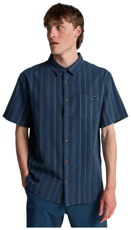 Billabong Men's Sundays Jacquard Short Sleeve Shirt Denim EBYWT03021-DEN