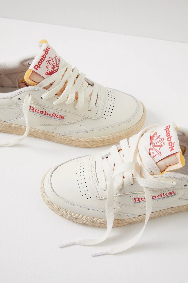 Load image into Gallery viewer, Reebok Club C 85 Vintage Shoes Chalk/Paper White/Astro Dust 100074233
