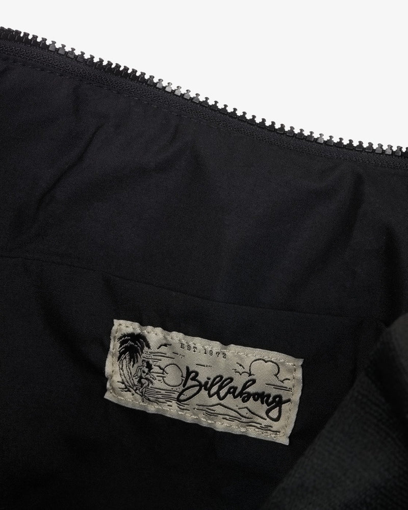 Load image into Gallery viewer, Billabong Women&#39;s Big Sunshine Hip Pouch Half Moon Shape Black Pebble EBJBP00107-BPB
