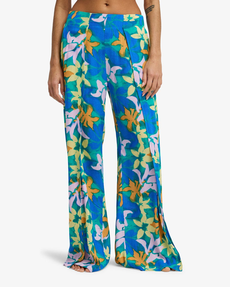 Load image into Gallery viewer, Billabong Women's Split Spirit Relaxed Fit Pants Agua Flores EBJNP00127-BLY6
