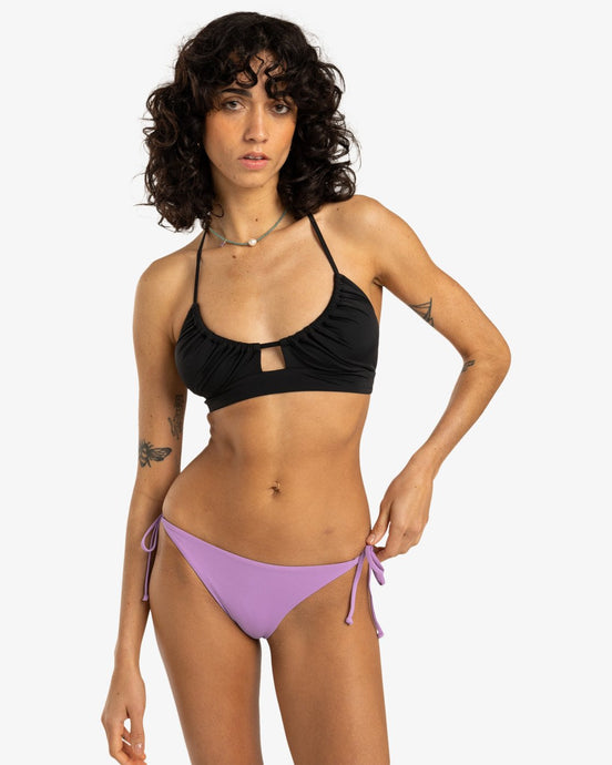 Billabong Women's Sol Searcher Full Coverage Bikini Top Black EBJX300125-BPB