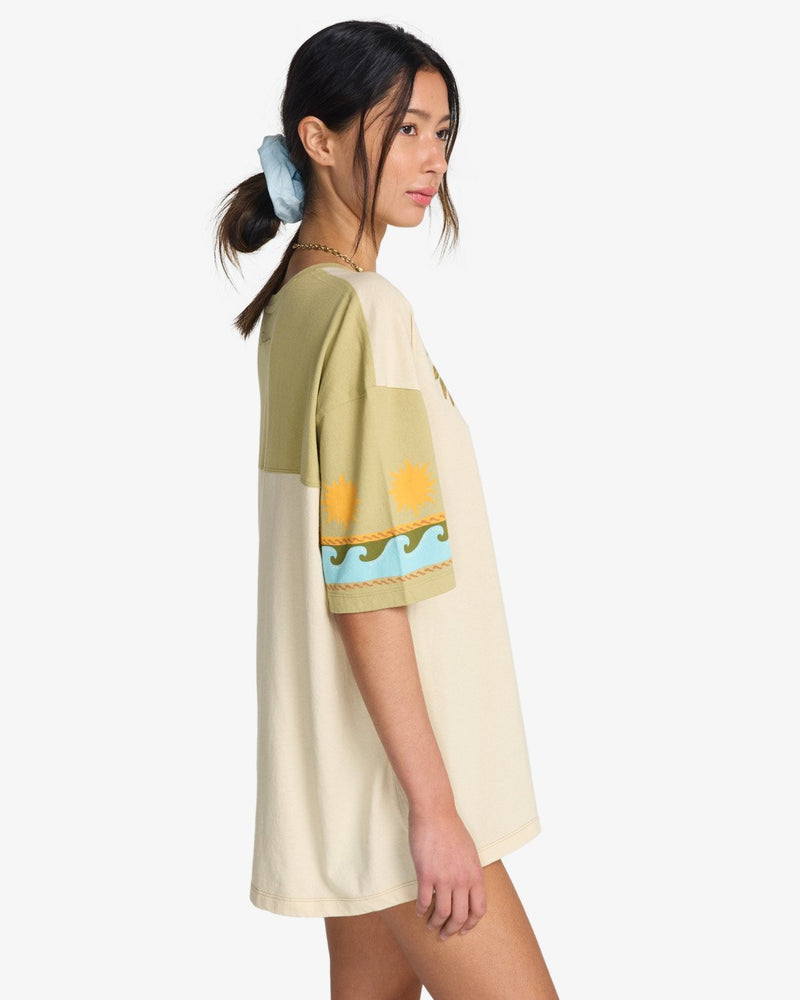 Load image into Gallery viewer, Billabong Women's Split Palm Short Sleeve T-Shirt Sulfur EBJZT00578-YKN0
