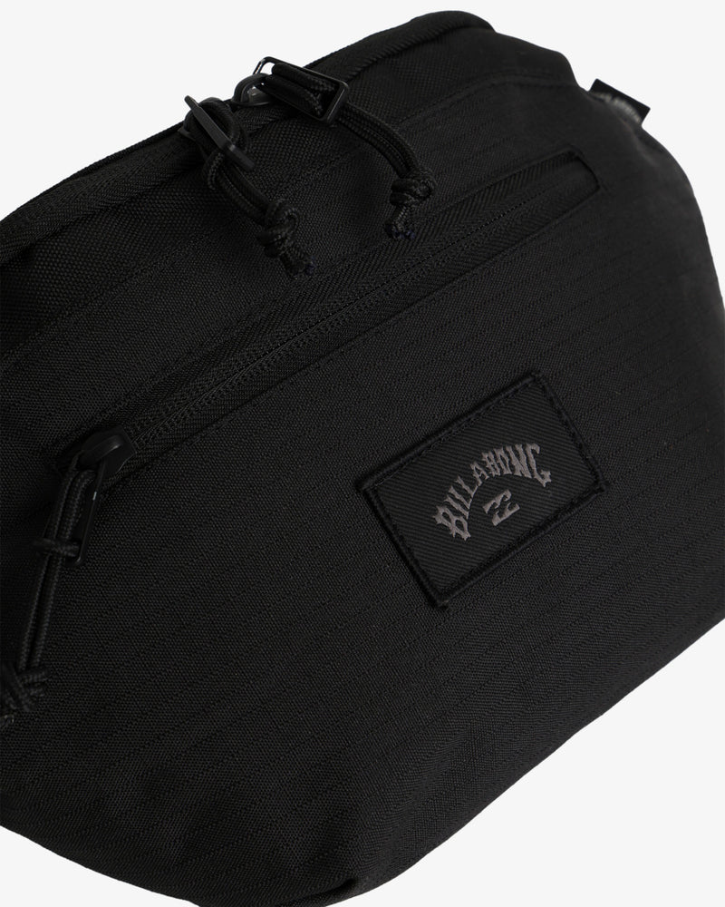 Load image into Gallery viewer, Billabong Bali 3L Bum Bag Black EBYBA00100-BLK
