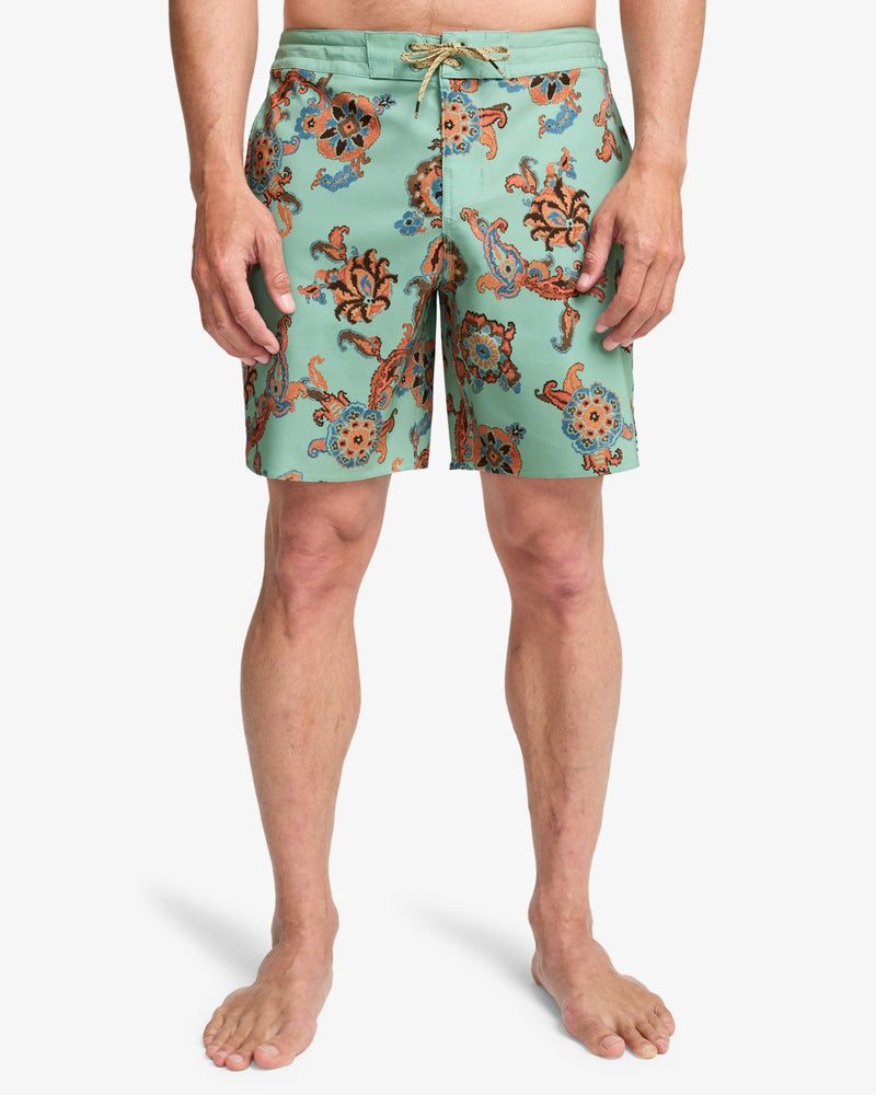Load image into Gallery viewer, Billabong Good Times Low Tide Boardshorts Green Ash EBYBS00127-GGV1
