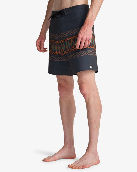 Billabong Men's Spinner Low Tide Boardshorts Black EBYBS00129-KYC2