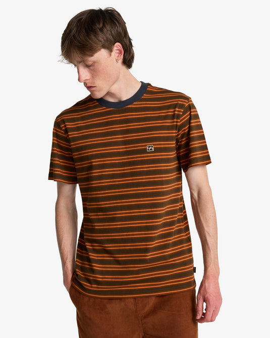 Billabong Men's Baxter Short Sleeve T-Shirt Dark Brown EBYKT00120-CSR0