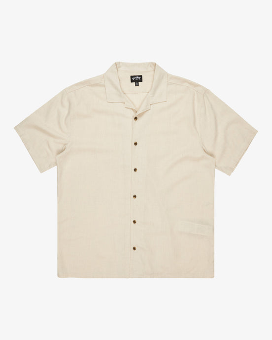 Billabong Men's Vacay Solid Short Sleeves Shirt Off White EBYWT03009-OFW