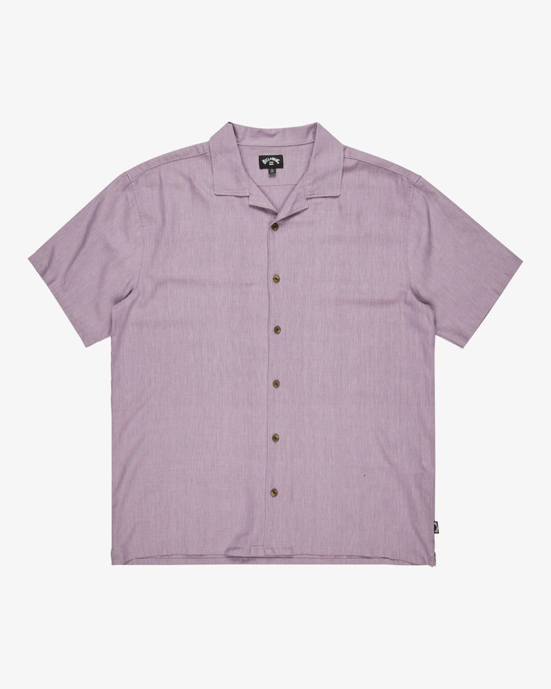 Load image into Gallery viewer, Billabong Men&#39;s Vacay Solid Short Sleeves Shirt Light Purple EBYWT03009-SKW0
