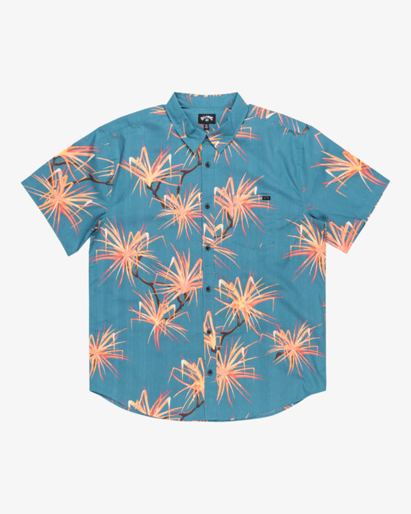 Load image into Gallery viewer, Billabong Men&#39;s Sundays Short Sleeves Shirt Glacier Blue EBYWT03011-BMC0
