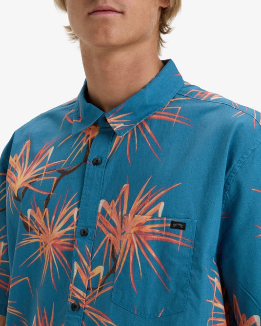 Billabong Men's Sundays Short Sleeves Shirt Glacier Blue EBYWT03011-BMC0