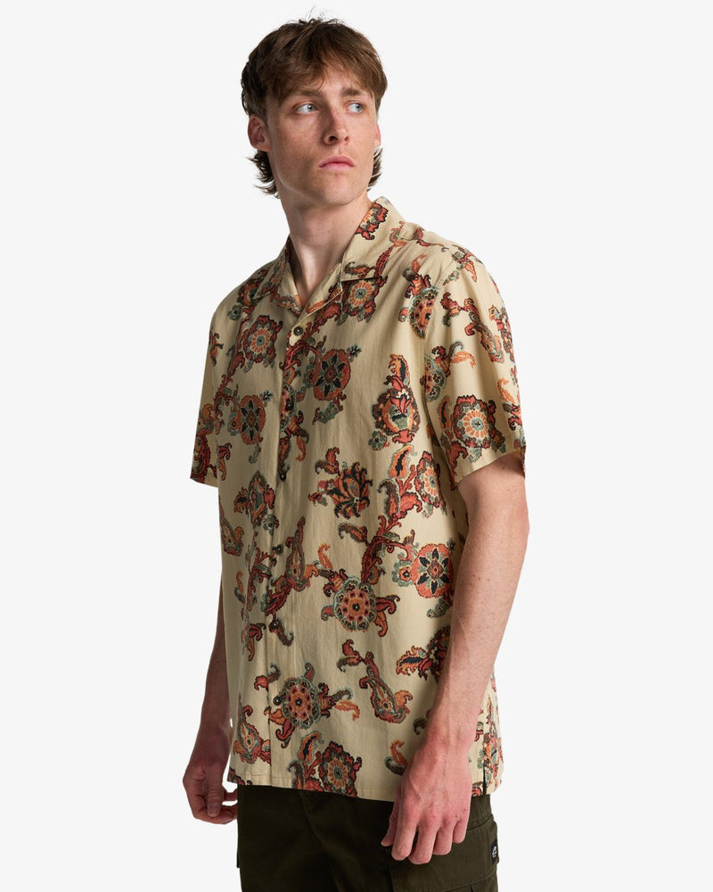Load image into Gallery viewer, Billabong Men's Vacay Short Sleeve Shirt Chino EBYWT03019-CHI
