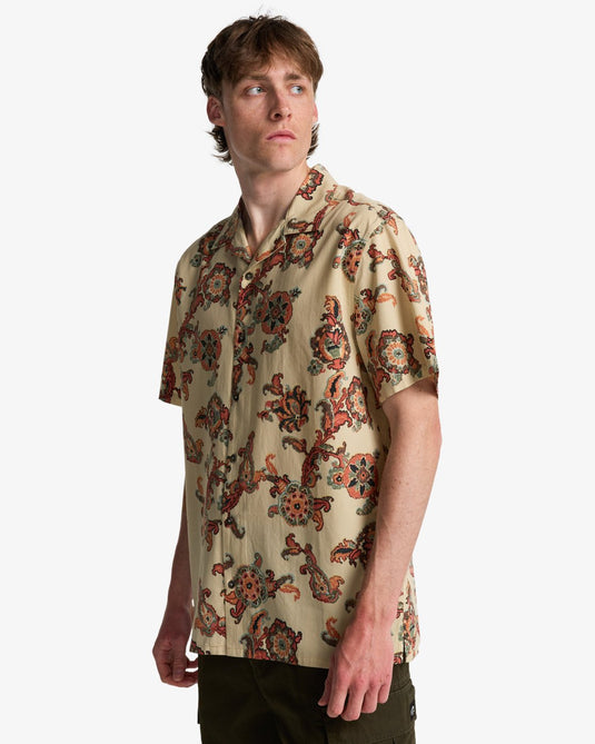Billabong Men's Vacay Short Sleeve Shirt Chino EBYWT03019-CHI