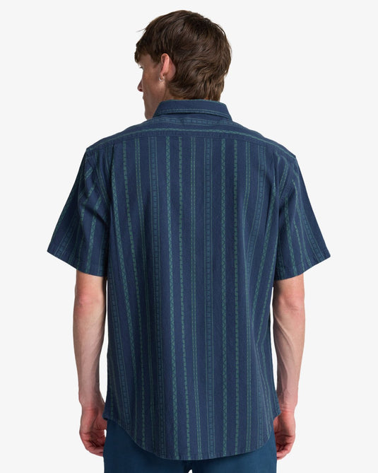 Billabong Men's Sundays Jacquard Short Sleeve Shirt Denim EBYWT03021-DEN