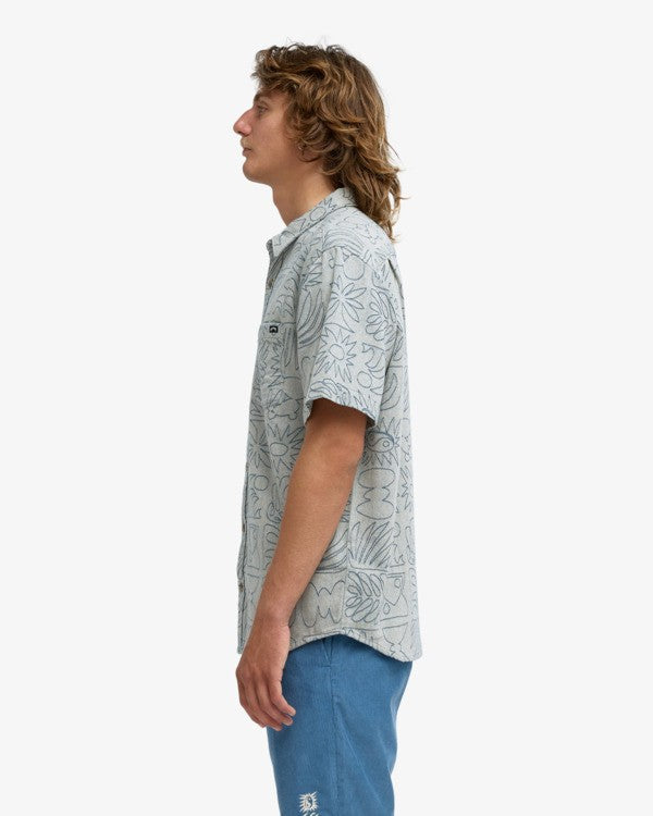 Load image into Gallery viewer, Billabong Men's Sundays Jacquard Short Sleeve Shirt Chino EBYWT03021-CHI
