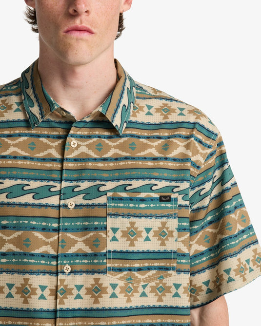 Billabong Men's Surftrek Perf Short Sleeve Desert Print EBYWT03023-TGW6