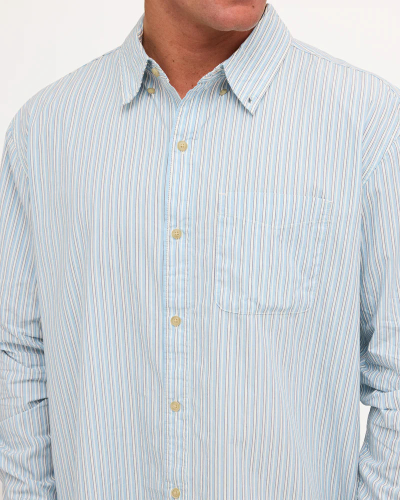 Load image into Gallery viewer, Element Men's Button Down Regular Poplin Long Sleeve Shirt Blue ELYWT00198-BGJ3
