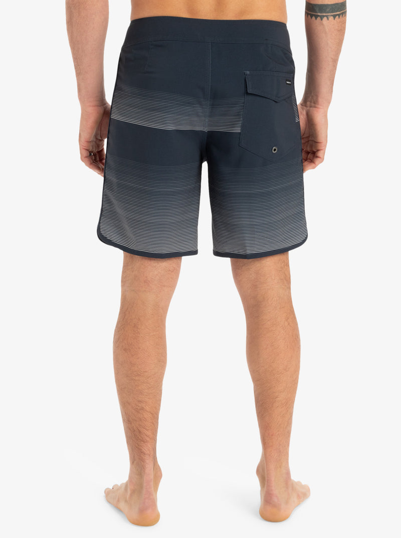 Load image into Gallery viewer, Quiksilver Men&#39;s Surfsilk Scallop 18&quot; Board Shorts Dark Navy Tijuana EQYBS04862-KTP6
