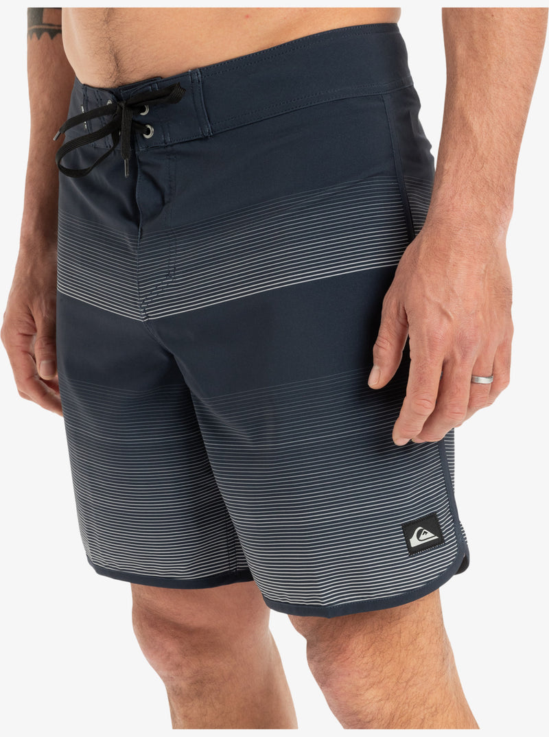 Load image into Gallery viewer, Quiksilver Men&#39;s Surfsilk Scallop 18&quot; Board Shorts Dark Navy Tijuana EQYBS04862-KTP6

