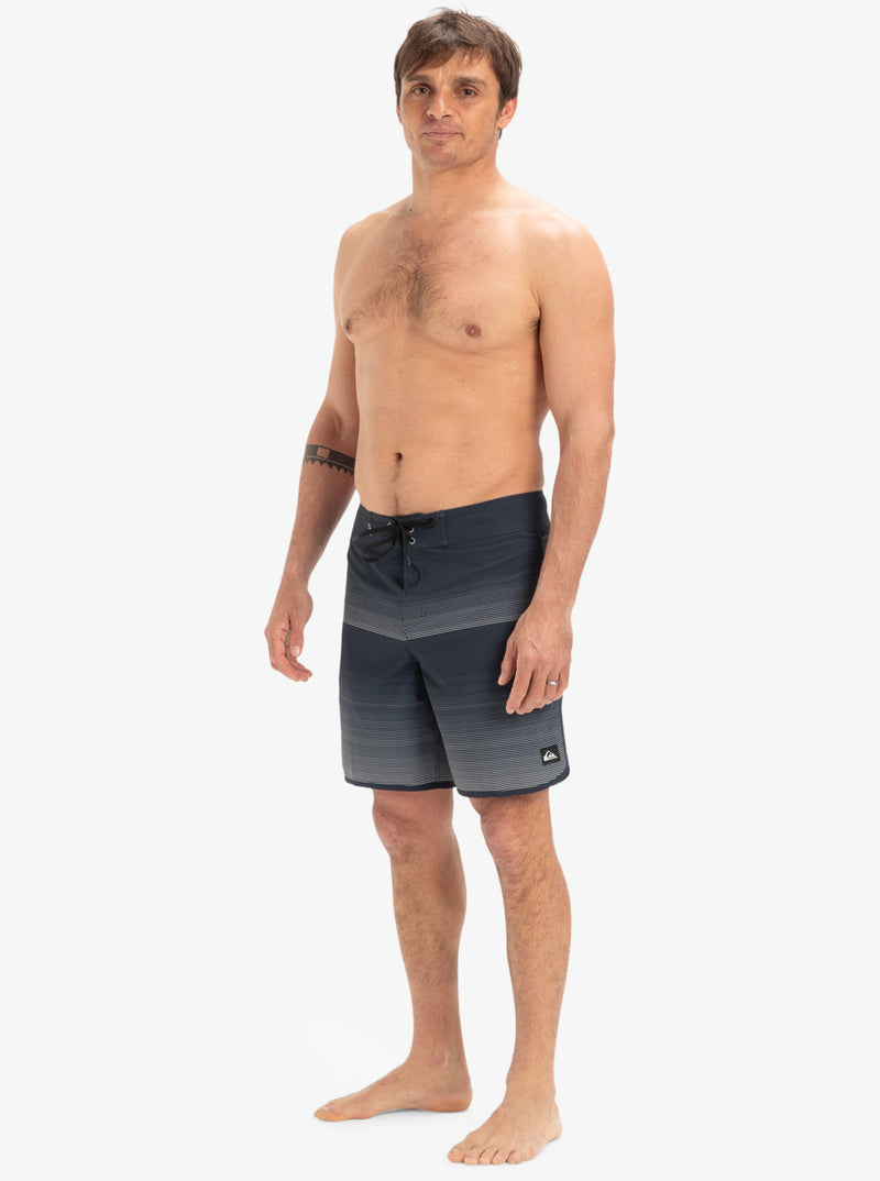 Load image into Gallery viewer, Quiksilver Men&#39;s Surfsilk Scallop 18&quot; Board Shorts Dark Navy Tijuana EQYBS04862-KTP6

