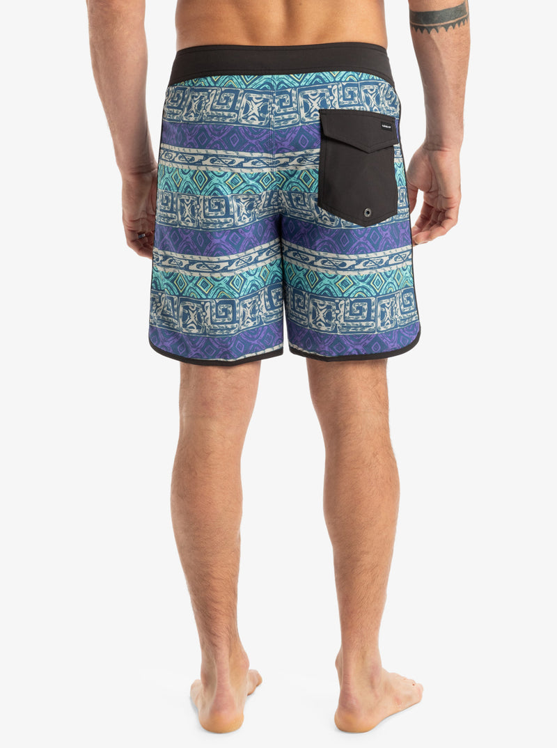 Load image into Gallery viewer, Quiksilver Men&#39;s Surfsilk Scallop 18&#39;&#39; Board Shorts Global Heat Dusted Peri EQYBS04862-PMG6
