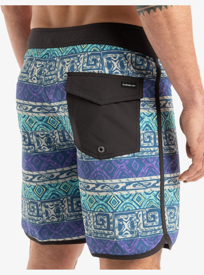 Load image into Gallery viewer, Quiksilver Men&#39;s Surfsilk Scallop 18&#39;&#39; Board Shorts Global Heat Dusted Peri EQYBS04862-PMG6
