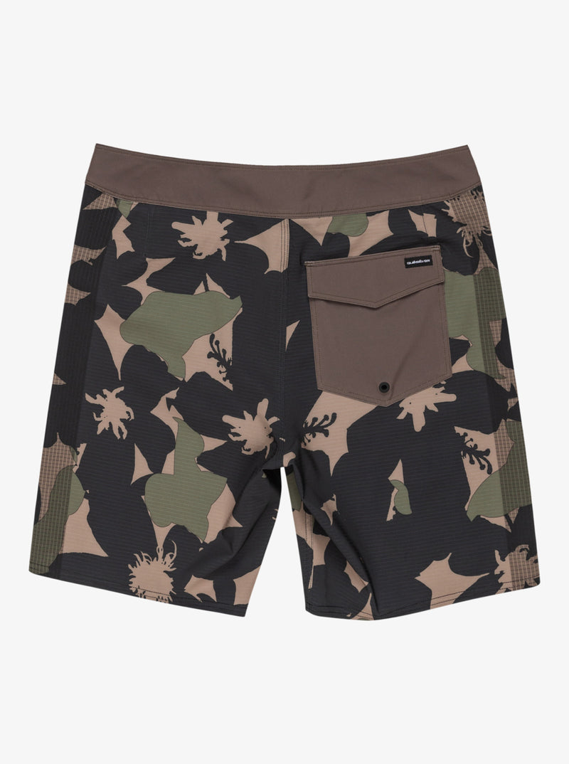 Load image into Gallery viewer, Quiksilver Men&#39;s Highline Arch 19&quot; Board Shorts Grape Leaf Handtman EQYBS04864-CRE6
