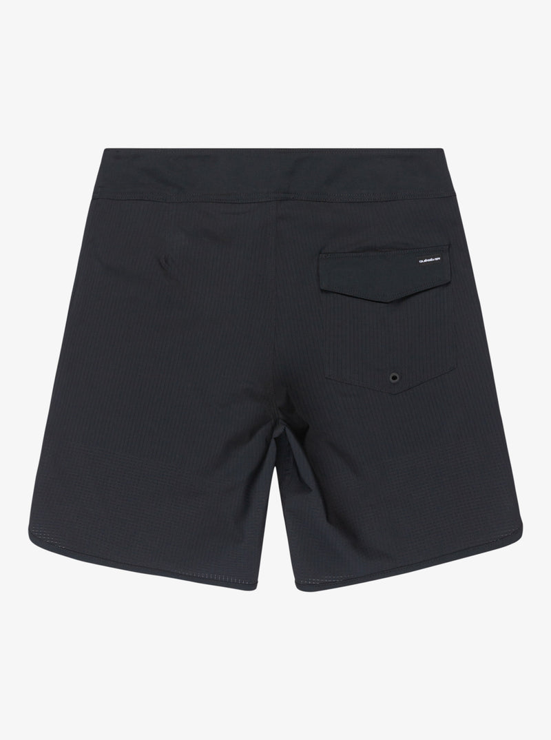 Load image into Gallery viewer, Quiksilver Men&#39;s Highline Scallop 19&#39;&#39; Board Shorts Black EQYBS04865-KVJ0
