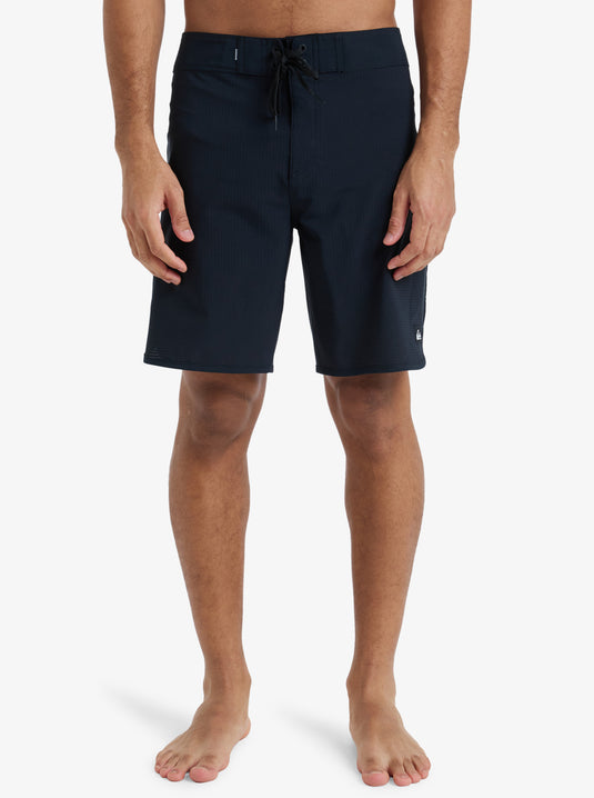 Quiksilver Men's Highline Scallop 19'' Board Shorts Black EQYBS04865-KVJ0