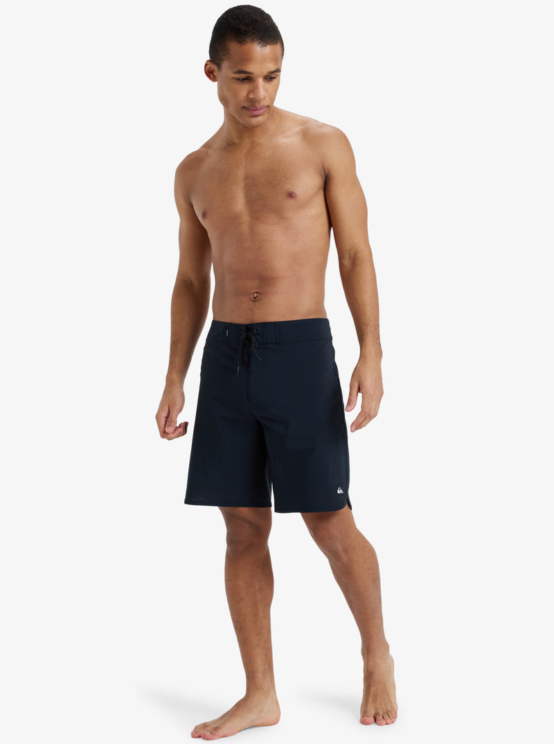 Load image into Gallery viewer, Quiksilver Men&#39;s Highline Scallop 19&#39;&#39; Board Shorts Black EQYBS04865-KVJ0
